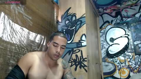 Snapshot of bbc_monster1 chatting on 05-16-26, 03:55 Justin online show from 05-16-26, 03:55