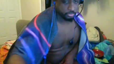 rocker n queen online show from 12-18-24, 06:03