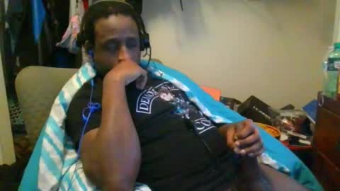 rocker n queen online show from 02-16-25, 06:43