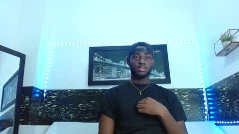 Snapshot of bbc_stallionn chatting on 10-02-25, 03:02 Andrew online show from 10-02-25, 03:02