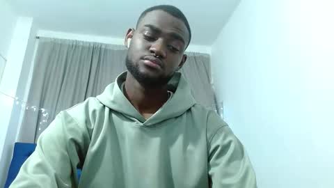 Andrew  online show from 11-05-25, 03:17