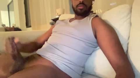 Snapshot of bbcdaevon8inch chatting on 01-09-25, 05:13 Daevon online show from 01-09-25, 05:13