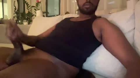 Snapshot of bbcdaevon8inch chatting on 02-28-25, 12:43 Daevon online show from 02-28-25, 12:43