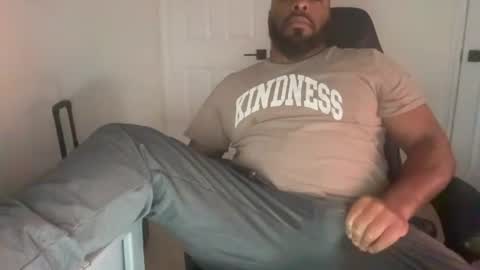Snapshot of bbcfun44 chatting on 06-26-26, 08:41 Zaddy online show from 06-26-26, 08:41