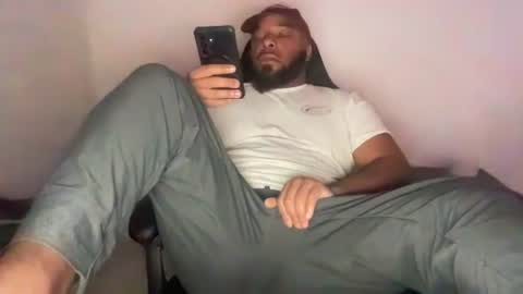 Snapshot of bbcfun44 chatting on 08-04-26, 10:29 Zaddy online show from 08-04-26, 10:29