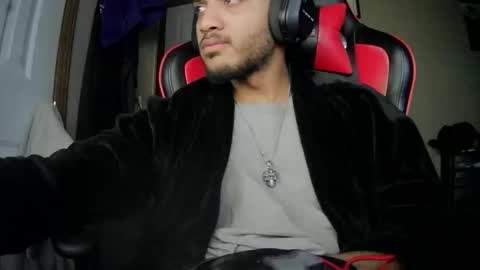 Snapshot of bbctyl17 chatting on 12-21-25, 10:28 BBCTy online show from 12-21-25, 10:28