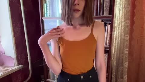 Alya online show from 04-20-26, 12:19