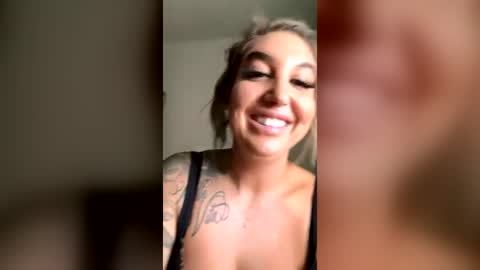 Snapshot of bbgirljayy chatting on 07-14-26, 06:02 bbgirljayy online show from 07-14-26, 06:02