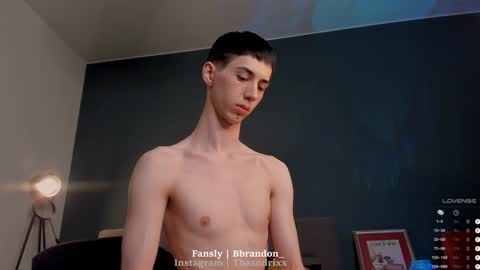 Snapshot of bbrandon_ chatting on 12-06-24, 10:52 Brandon online show from 12-06-24, 10:52