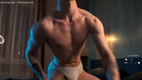 Snapshot of bbrandon_ chatting on 12-04-25, 05:32 Brandon online show from 12-04-25, 05:32