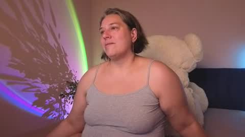 Love online show from 07-04-26, 03:45