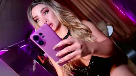 bby_lexielore69 online show from 10-19-25, 09:59