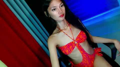 URE BBY ZEMIRA online show from 05-17-26, 12:56