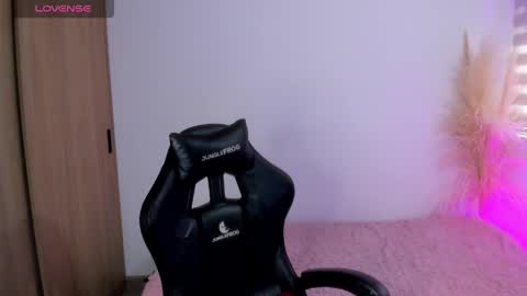 Snapshot of bbycami_ chatting on 03-06-26, 09:55 Cami online show from 03-06-26, 09:55