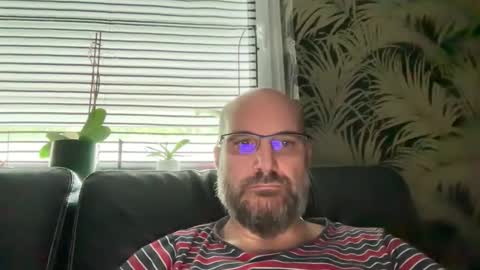 Snapshot of bcbg68 chatting on 09-14-25, 07:07 bcbg68 online show from 09-14-25, 07:07