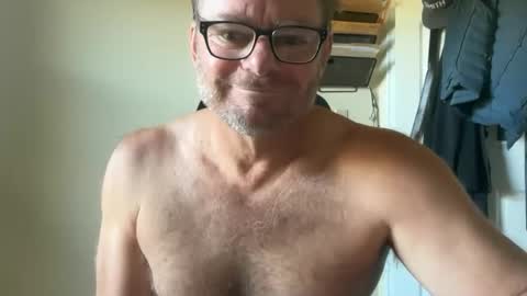 Snapshot of bcjonny chatting on 10-17-25, 07:49 BCJonny online show from 10-17-25, 07:49