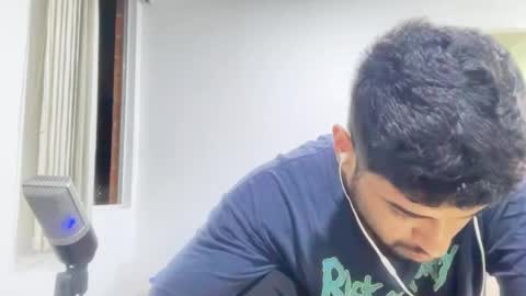 bdever7 online show from 04-21-26, 02:37