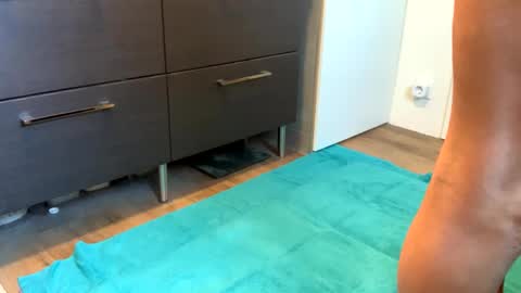 Snapshot of bdsm_toyboy chatting on 10-04-25, 08:12 bdsm_toyboy online show from 10-04-25, 08:12