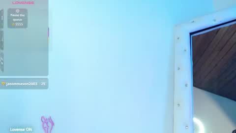 Ela online show from 11-25-25, 04:34