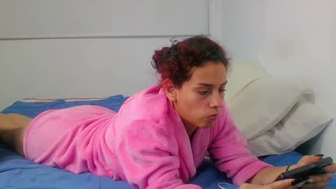 Snapshot of be_sinners chatting on 12-30-24, 05:04 Sara Juan online show from 12-30-24, 05:04