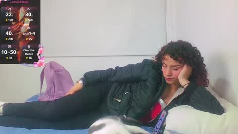 Snapshot of be_sinners chatting on 01-15-25, 02:27 Sara Juan online show from 01-15-25, 02:27