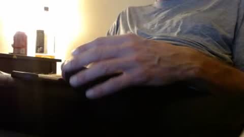 beachbuds online show from 11-10-25, 07:40