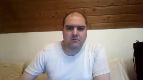 Snapshot of bear037 chatting on 01-02-25, 01:49 bear037 online show from 01-02-25, 01:49