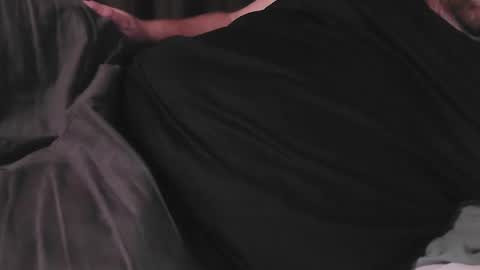 bear_man_oi online show from 12-15-24, 11:45