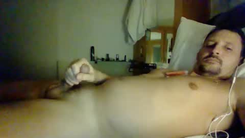 bearboudior online show from 12-14-25, 11:42