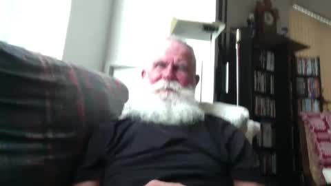 beardbushy online show from 09-27-25, 04:12