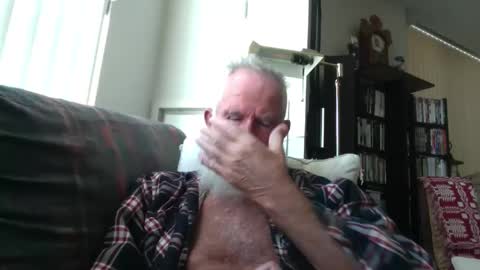 beardbushy online show from 09-28-25, 04:12