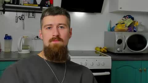 Snapshot of bearded_legend chatting on 10-19-25, 05:41 Zeus online show from 10-19-25, 05:41