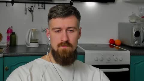 Snapshot of bearded_legend chatting on 11-19-25, 09:37 Zeus online show from 11-19-25, 09:37