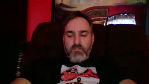 beardedambition online show from 11-14-25, 01:48