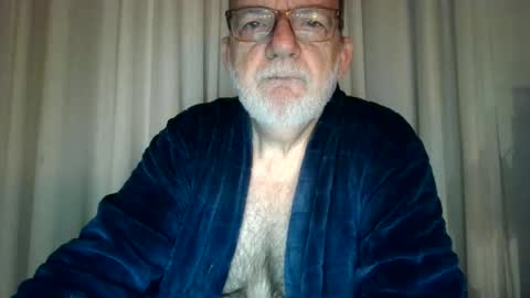 Beardman online show from 11-21-25, 05:39