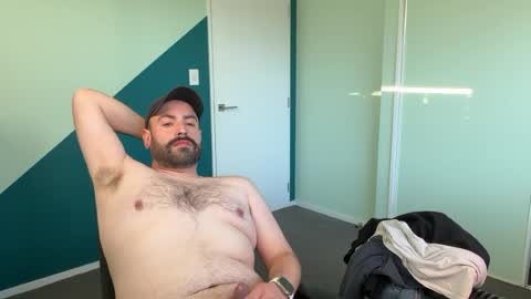 bearrrr online show from 06-28-26, 02:50