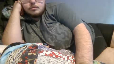 Snapshot of bearmoon820430 chatting on 09-10-25, 05:57 bearmoon820430 online show from 09-10-25, 05:57