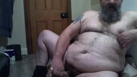 Snapshot of bearsteve75 chatting on 01-08-26, 02:41 bearsteve75 online show from 01-08-26, 02:41