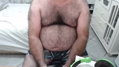 Snapshot of beastbearmg chatting on 09-17-25, 12:45 beastbearmg online show from 09-17-25, 12:45