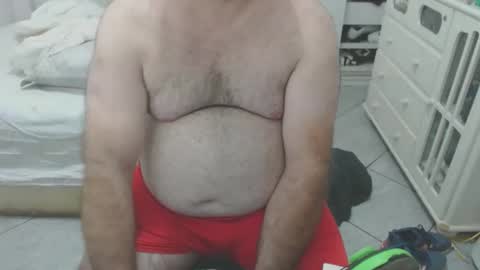 Snapshot of beastbearmg chatting on 10-30-25, 12:12 beastbearmg online show from 10-30-25, 12:12