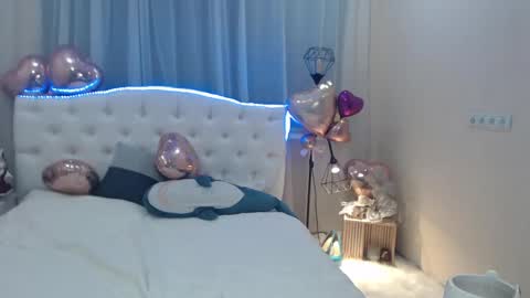 Snapshot of beataangel chatting on 02-09-25, 05:22 beataangel online show from 02-09-25, 05:22