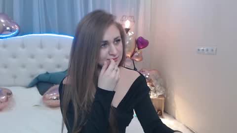 Snapshot of beataangel chatting on 02-19-25, 04:44 beataangel online show from 02-19-25, 04:44