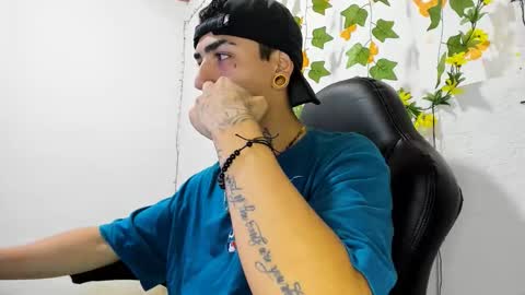 Snapshot of beatandtalk chatting on 12-03-25, 05:11 beatandtalk online show from 12-03-25, 05:11