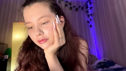 Bella online show from 02-25-26, 12:04