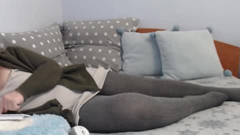 Snapshot of beatrice26 chatting on 12-13-24, 02:49 beatrice26 online show from 12-13-24, 02:49