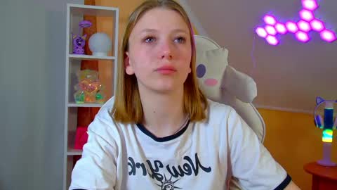 Beatrice online show from 04-28-26, 06:35