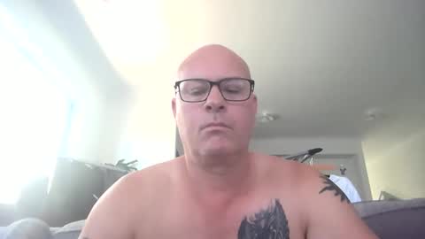 Snapshot of beatsboy87 chatting on 02-01-25, 03:52 beatsboy87 online show from 02-01-25, 03:52