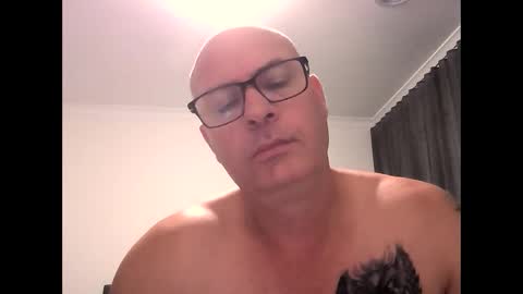 Snapshot of beatsboy87 chatting on 02-28-25, 12:31 beatsboy87 online show from 02-28-25, 12:31