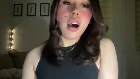 Snapshot of beautiful_lust69 chatting on 12-04-25, 02:48 Sweet Aya online show from 12-04-25, 02:48