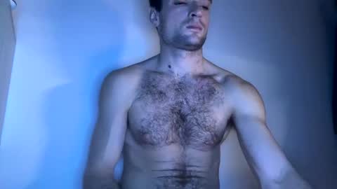 Nik online show from 10-08-25, 03:26